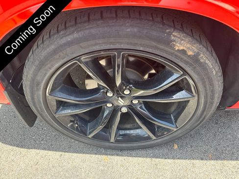 Used 2017 Dodge Challenger R/T RWD image 24