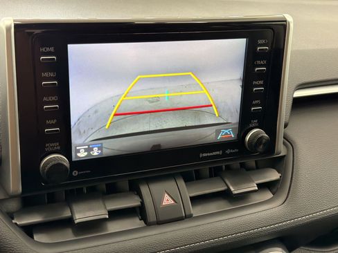 Used 2019 Toyota RAV4 XLE w/ Convenience Package AWD/4WD image 19