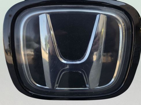 Used 2020 Honda Ridgeline Black Edition image 9