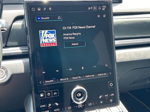 New 2026 GMC Terrain AT4 w/ Technology Package II image 32