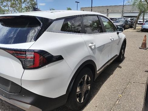 Certified 2026 Kia Sportage LX FWD image 21