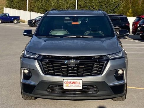 Used 2023 Chevrolet Traverse Premier w/ Redline Edition FWD image 8