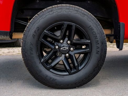 Used 2021 Chevrolet Silverado 1500 LT Trail Boss w/ Convenience Package II image 60