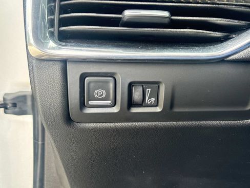 Used 2019 Cadillac XT4 Sport FWD image 24