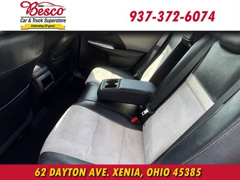 Used 2012 Toyota Camry SE w/ Leather Pkg image 9