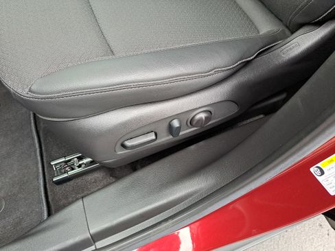 Used 2023 Buick Encore GX Preferred w/ Cold Weather Comfort Package image 12