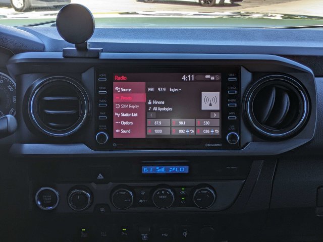 Used 2021 Toyota Tacoma TRD Off-Road w/ Technology Package AWD/4WD image 18