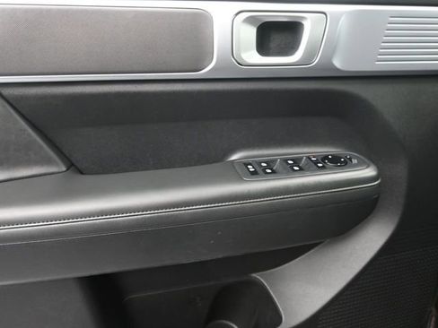 Used 2025 Hyundai Santa Fe SEL image 10