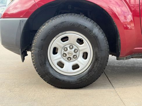 Used 2006 Nissan Frontier XE w/ (G01) XE Preferred Pkg RWD image 34