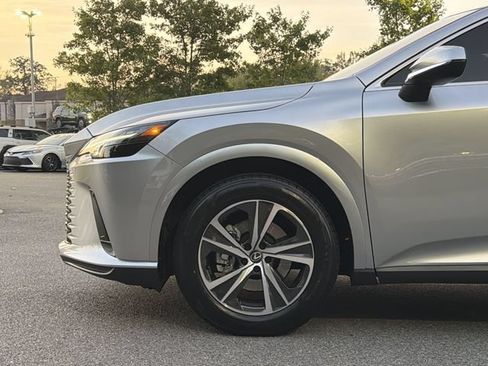 Used 2023 Lexus RX 350 Premium w/ Accessory Package (Z1) FWD image 9