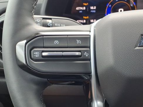 Used 2026 Chevrolet Colorado Trail Boss AWD/4WD image 19
