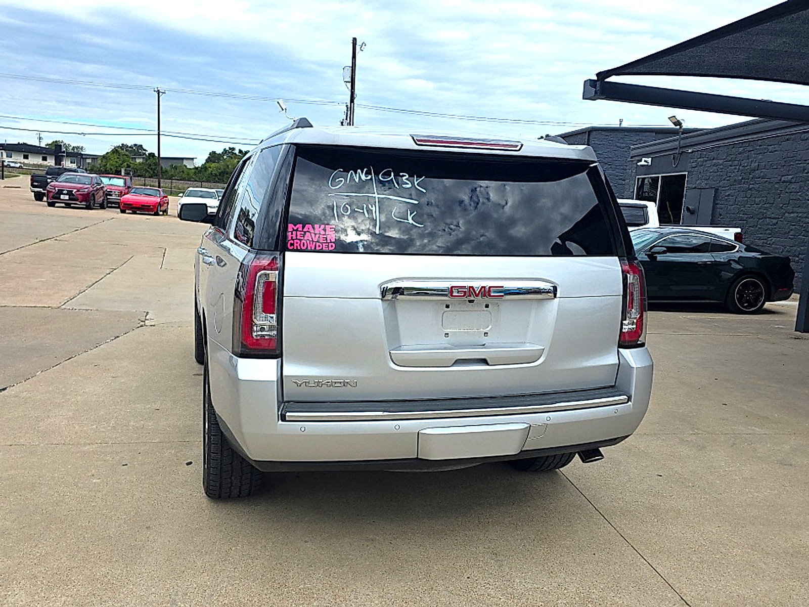 Used 2016 GMC Yukon Denali w/ Open Road Package RWD image 15