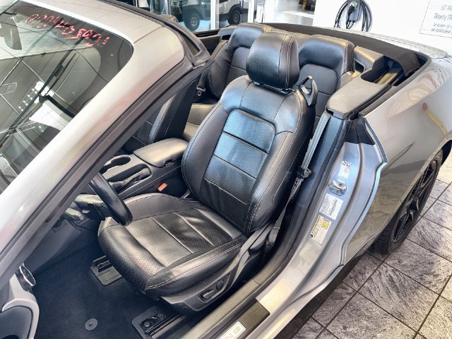 Used 2021 Ford Mustang Premium RWD image 11