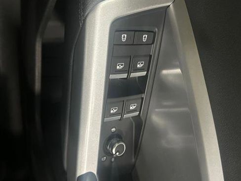 Used 2021 Audi Q3 2.0T Premium image 30