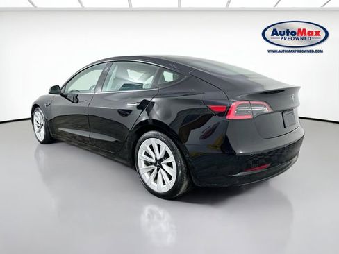 Used 2021 Tesla Model 3 Standard Range Plus image 6