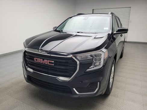 Used 2023 GMC Terrain SLE w/ Driver Convenience Package FWD image 15