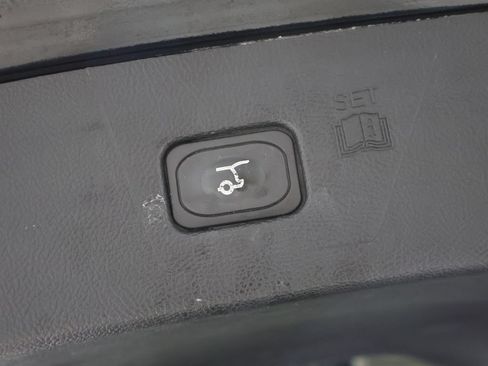 Used 2024 Ford Edge Titanium w/ Equipment Group 301A AWD/4WD image 19