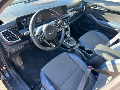 Certified 2024 Kia Seltos S image 15