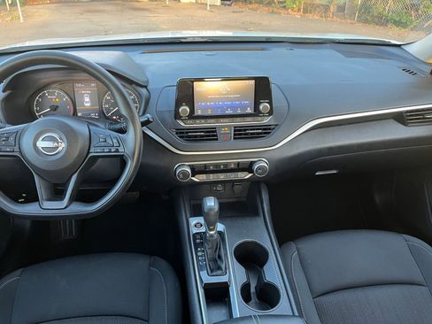 Used 2023 Nissan Altima 2.5 S image 31