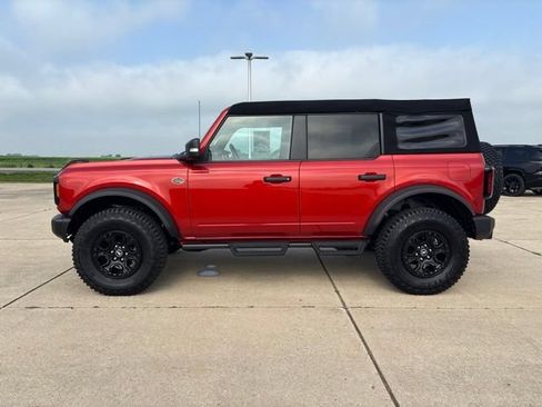 Used 2023 Ford Bronco Wildtrak AWD/4WD image 6
