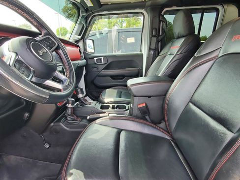 Used 2021 Jeep Gladiator Rubicon image 3