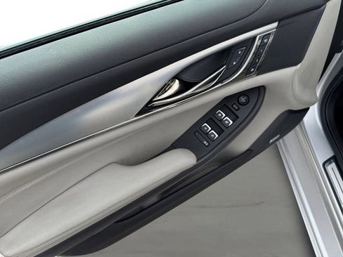 Used 2019 Cadillac CTS Luxury image 11