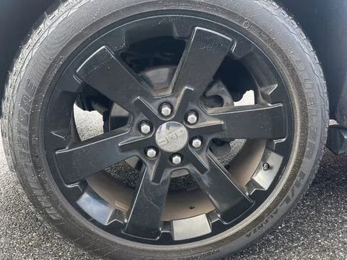 Used 2017 GMC Yukon Denali w/ Open Road Package image 7