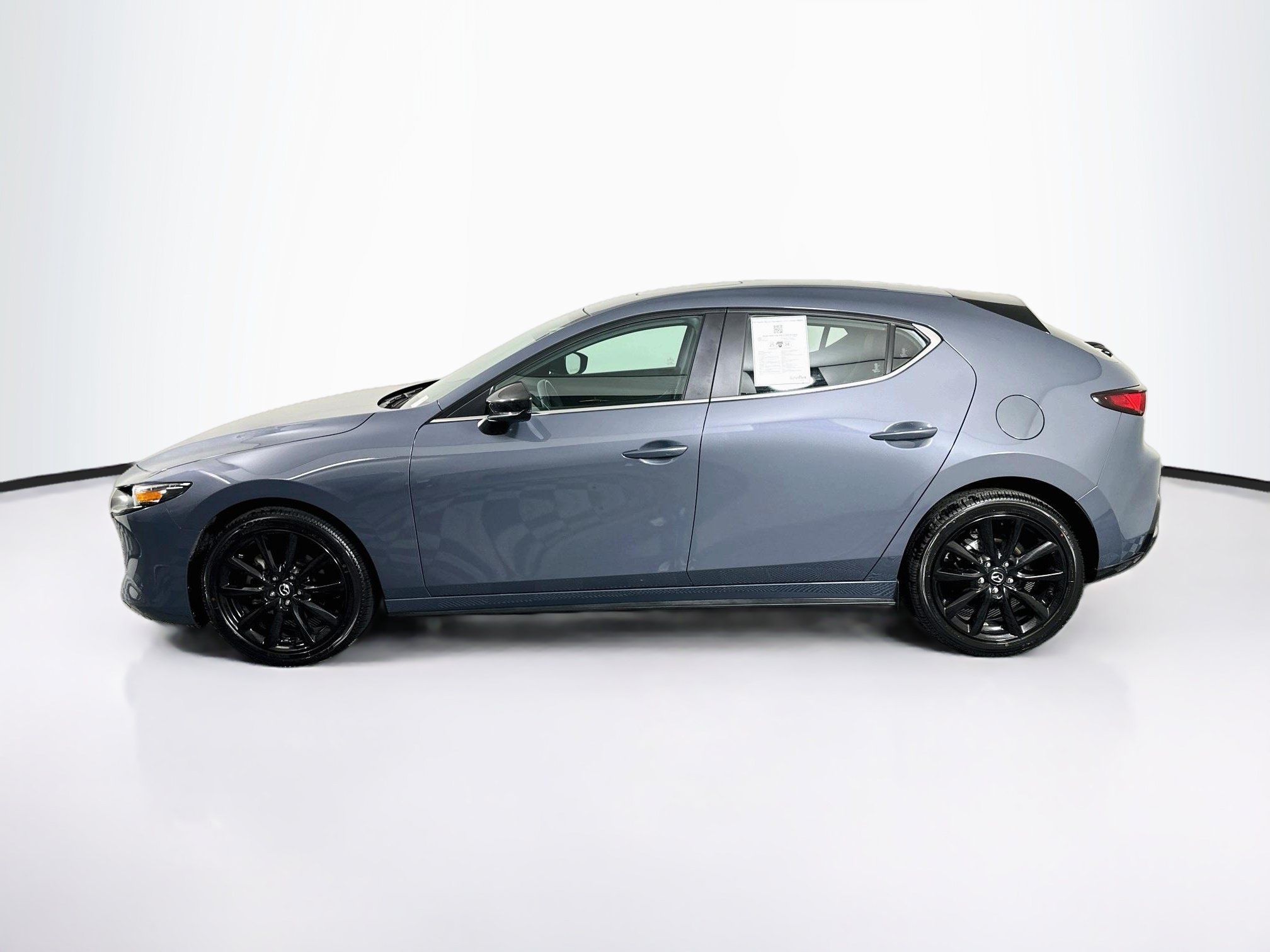 Used 2026 MAZDA MAZDA3 Carbon AWD/4WD image 4