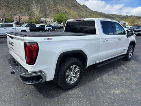 Used 2023 GMC Sierra 1500 SLT w/ SLT Convenience Package image 7