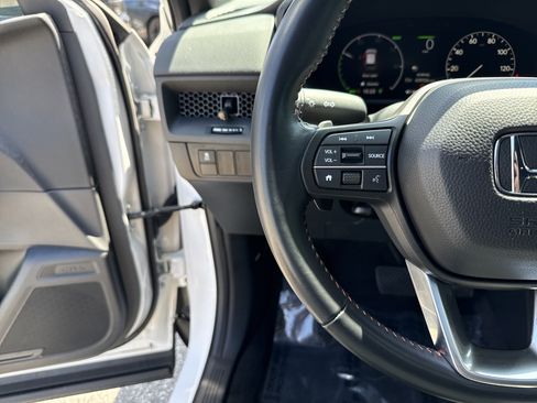Certified 2025 Honda CR-V Sport image 19