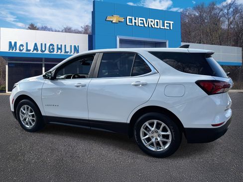 Certified 2024 Chevrolet Equinox LT image 2