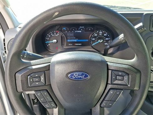 Used 2024 Ford E-450 and Econoline 450 Super Duty w/ Driver's Safety Package image 17