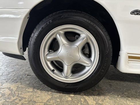 Used 1998 Ford Mustang GT image 19