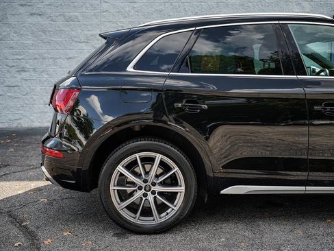 Used 2023 Audi SQ5 Premium w/ Convenience Package image 15