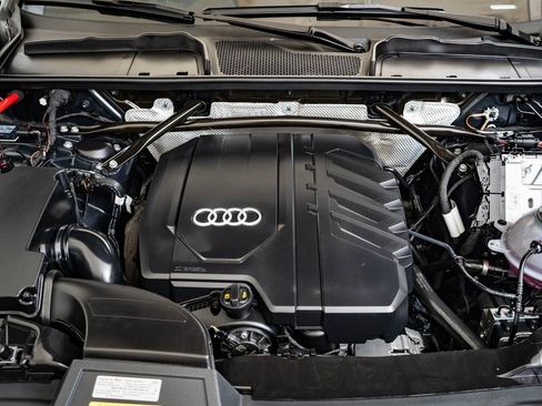 Certified 2025 Audi Q5 2.0T Premium Plus w/ Premium Plus Package image 37