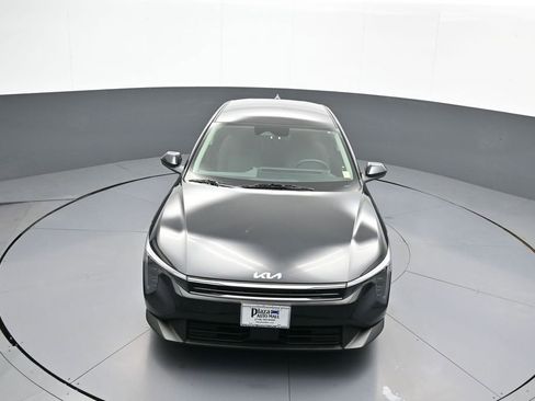 Used 2025 Kia K4 FWD image 34