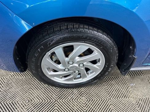 Used 2024 Mitsubishi Mirage LE image 9