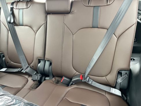 New 2025 Honda Pilot Elite image 30