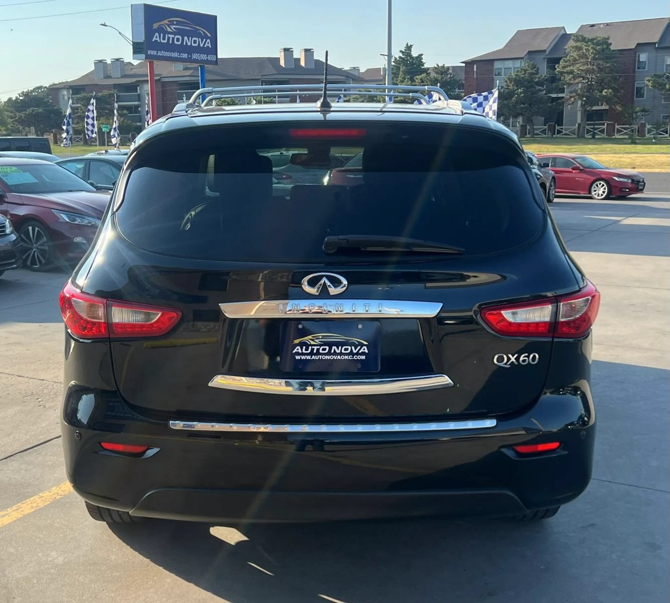 Used 2014 INFINITI QX60 Luxe w/ Deluxe Touring Package AWD/4WD image 7