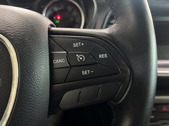 Used 2017 Dodge Challenger SXT RWD image 19