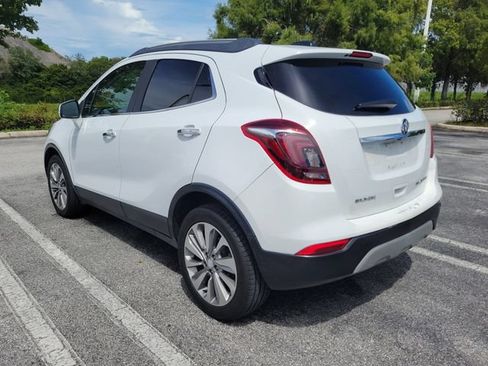 Used 2019 Buick Encore Preferred FWD image 4