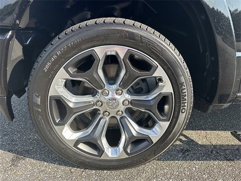 Used 2022 RAM 1500 Limited w/ Body Color Bumper Group image 11