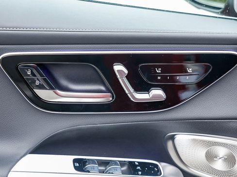 New 2026 Mercedes-Benz GLC 300 4MATIC image 21