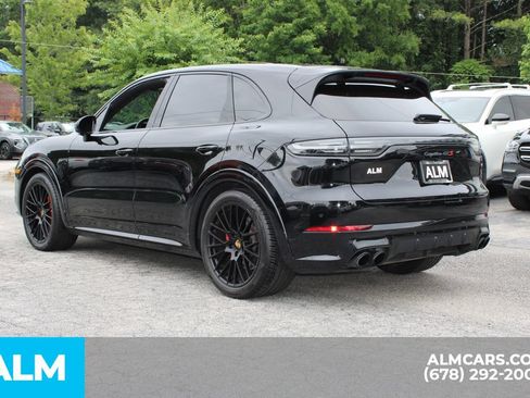Used 2022 Porsche Cayenne GTS w/ Premium Package Plus AWD/4WD image 8