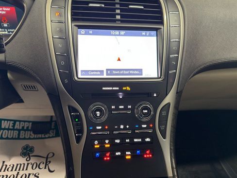 Used 2020 Lincoln Nautilus Reserve w/ Equipment Group 201A image 16