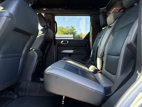 Used 2022 Ford Bronco Outer Banks image 36