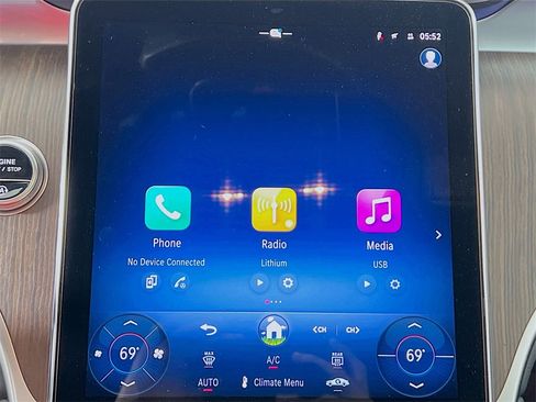 New 2025 Mercedes-Benz GLC 300 4MATIC image 14