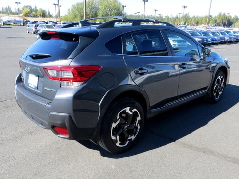 Used 2022 Subaru Crosstrek 2.5i Limited w/ Moonroof Package 1 image 5