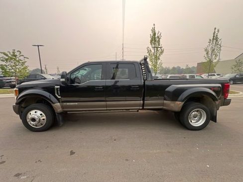 Used 2019 Ford F450 King Ranch w/ King Ranch Ultimate Package AWD/4WD image 8