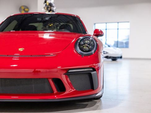 Used 2018 Porsche 911 GT3 w/ Sport Chrono Package image 22